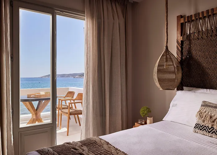 Oda ve Kahvaltı Enalion Sifnos